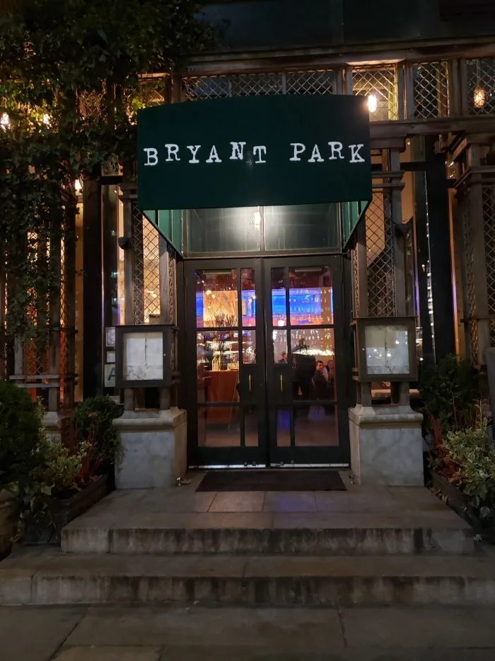Inviting entry to the Bryant Park Grill. Photo by Sora Vernikoff