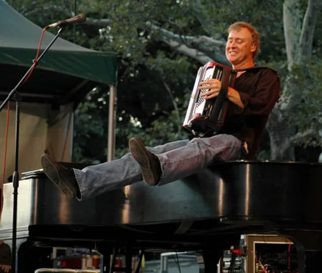 Bruce Hornsby in Central Park. Public Domain