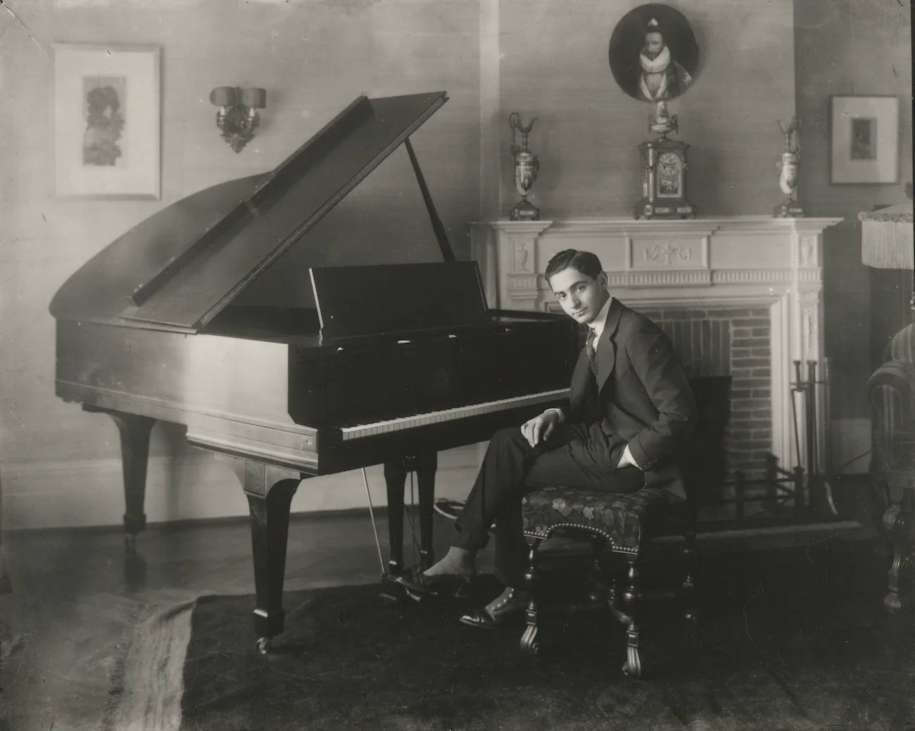 Irving Berlin by Pach Brothers Studio, c. 1911, gelatin silver print, from the National Portrait Gallery. Public Domain