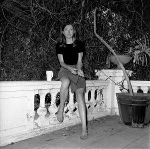 Joan Didion, 1970, photo by Kathleen Ballard, Los Angeles Times, CC BY 4.0 , via Wikimedia Commons