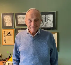 Dr. Lou Chodosh, Pencil Artist. Photo by Victoria Dammer