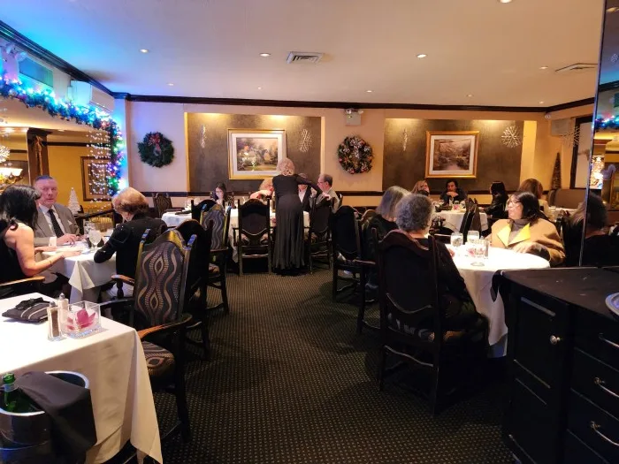 Dining area at Rossini's Italian restaurant in NYC. Photo by Sora Vernikoff