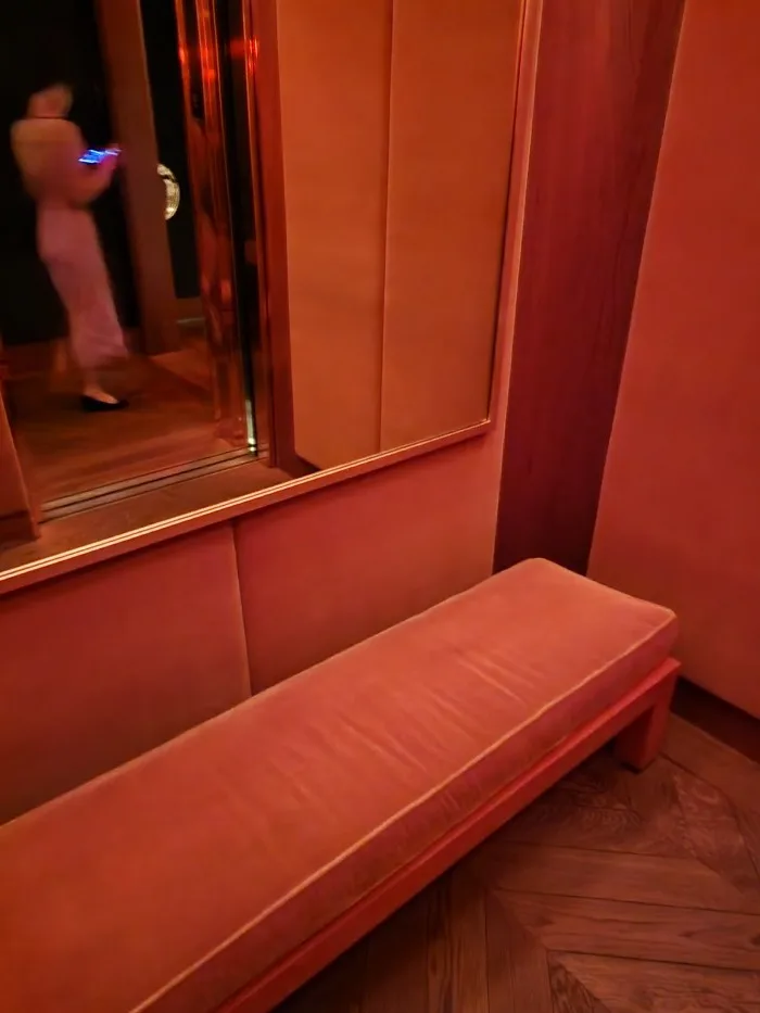 Comfortable elevator seating at Casa Cruz New York. Photo by Sora Vernikoff