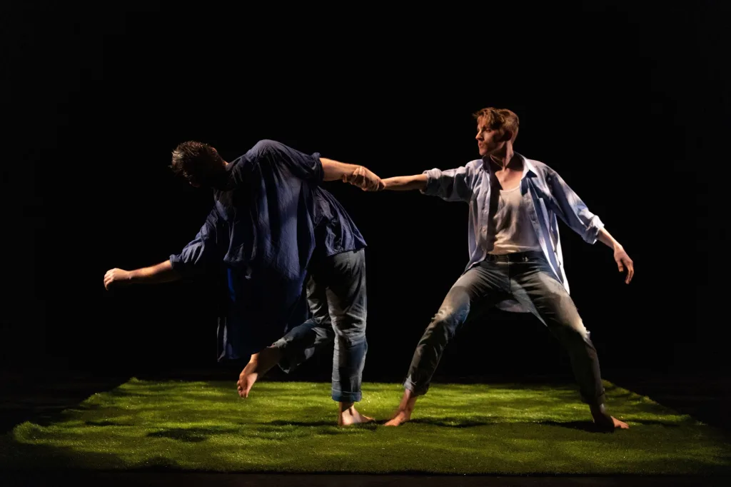 GRIDLOCK Dance by Bill Gorman.  Photo by Ellen Crane Photography