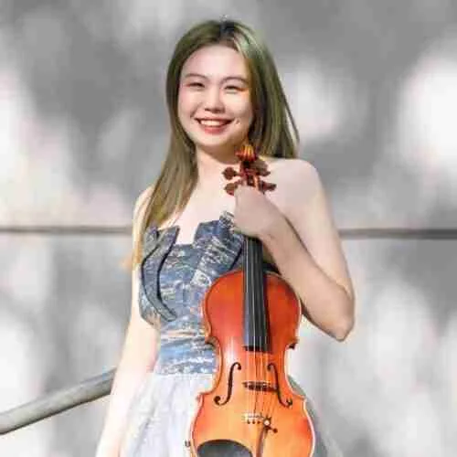 Yangzin Song, Violini. Courtesy Bard.edu
