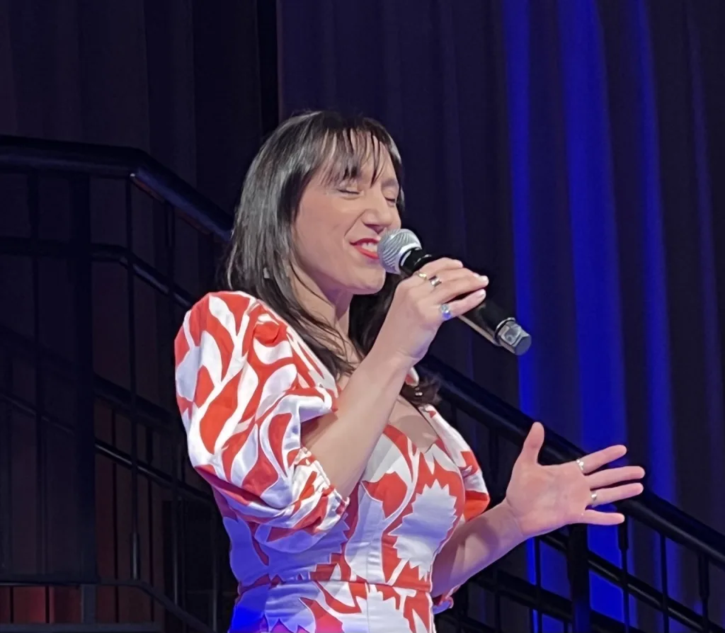 Singer Gabrielle Stravelli at Chelsea Table and Stage. Photo by Edward Kliszus