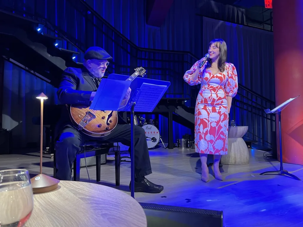 Singer Gabrielle Stravelli with guitarist Saul Rubin at Chelsea Table and Stage. Photo by Edward Kliszus