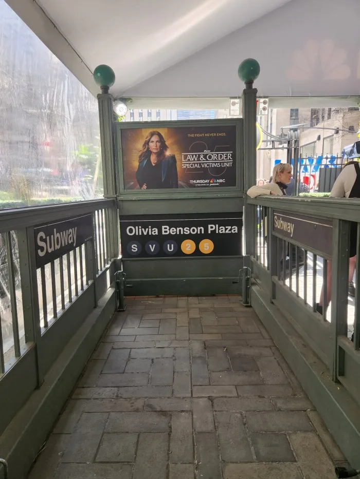 A virtual subway station entrance at the celebration of Law and Order Special Victims Unit 25th Season at Rockefeller Plaza, New York, NY. Photo by Sora Vernikoff