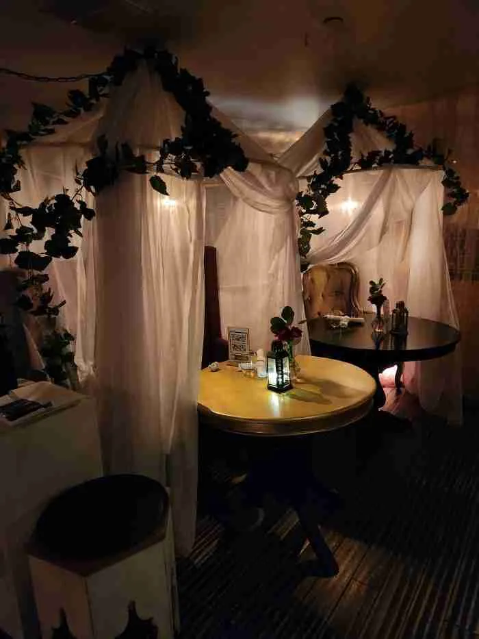 A table with white curtains at Casa La Femme, an Egyptian restaurant in New York's West Village. Photo by Sora Vernikoff