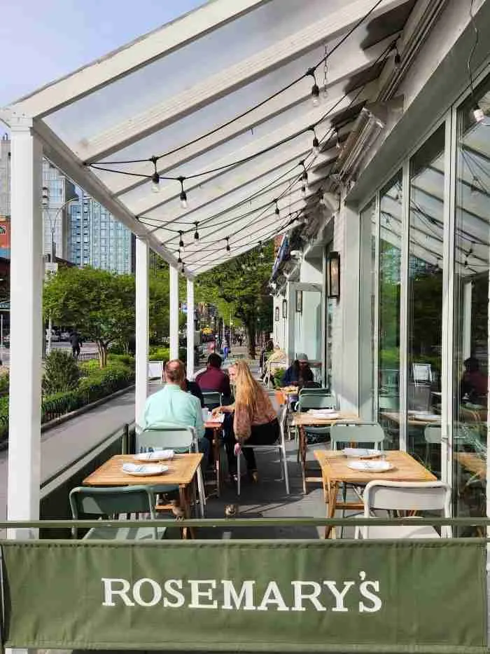 Outdoor seating at Rosemary's on Manhattan's East Side. Photo by Sora Vernikoff