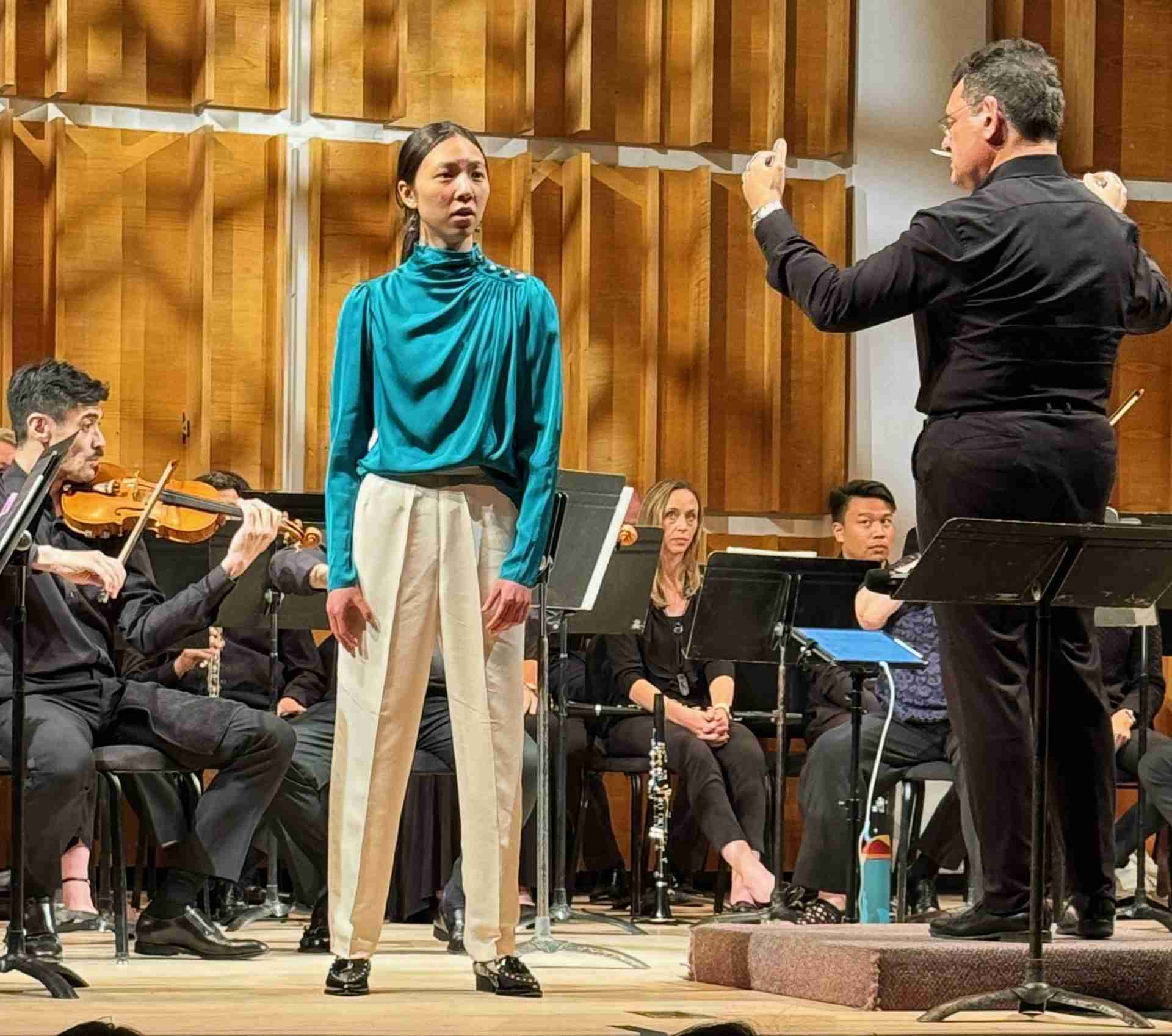 Vanessa Niu, Mezzo Soprano at the Special Music School High School Concerto Competition Winners' Concert. Photo by Edward Kliszus