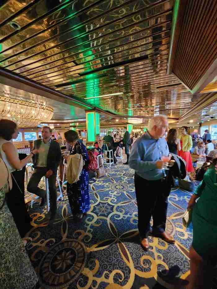 Bar area of the 2024 The New York Press Awards for Journalism event. Photo by Sora Vernikoff