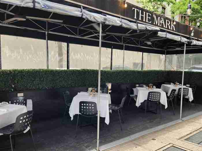 Outdoor seating at The Mark Restaurant by Jean Georges & The Mark Bar. Photo by Sora Vernikoff