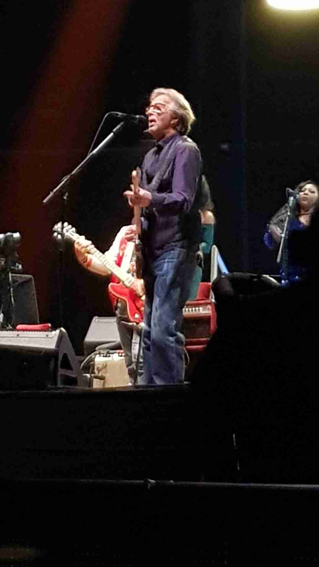 Eric Clapton @ Sportpaleis Antwerp, 12-06-2022. Haggis MacHaggis, CC0, via Wikimedia Commons
