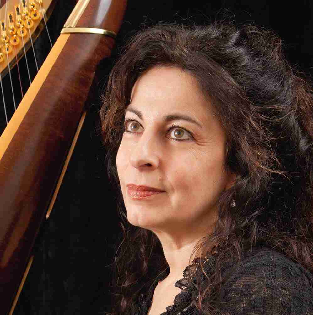 Rita Costanzi, Harpist. Courtesy ritacostanzi.com
