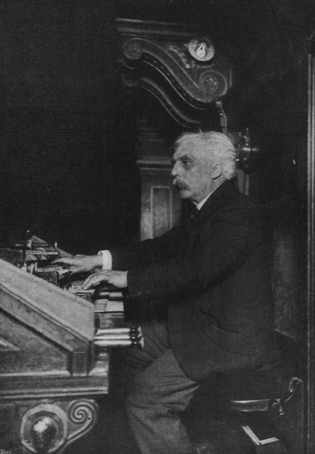 Gabriel Fauré à l'orgue de la Madeleine. Ruck, CC BY-SA 4.0 <https://creativecommons.org/licenses/by-sa/4.0>, via Wikimedia Commons