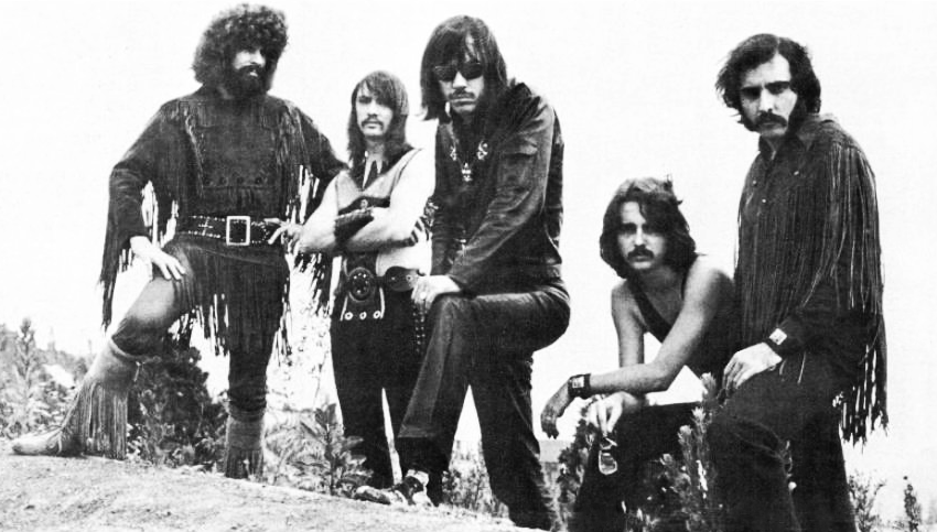 Steppenwolf in 1971 (L–R: Goldy McJohn, Jerry Edmonton, John Kay, Larry Byrom, George Biondo). Public Domain via Wikipedia Commons