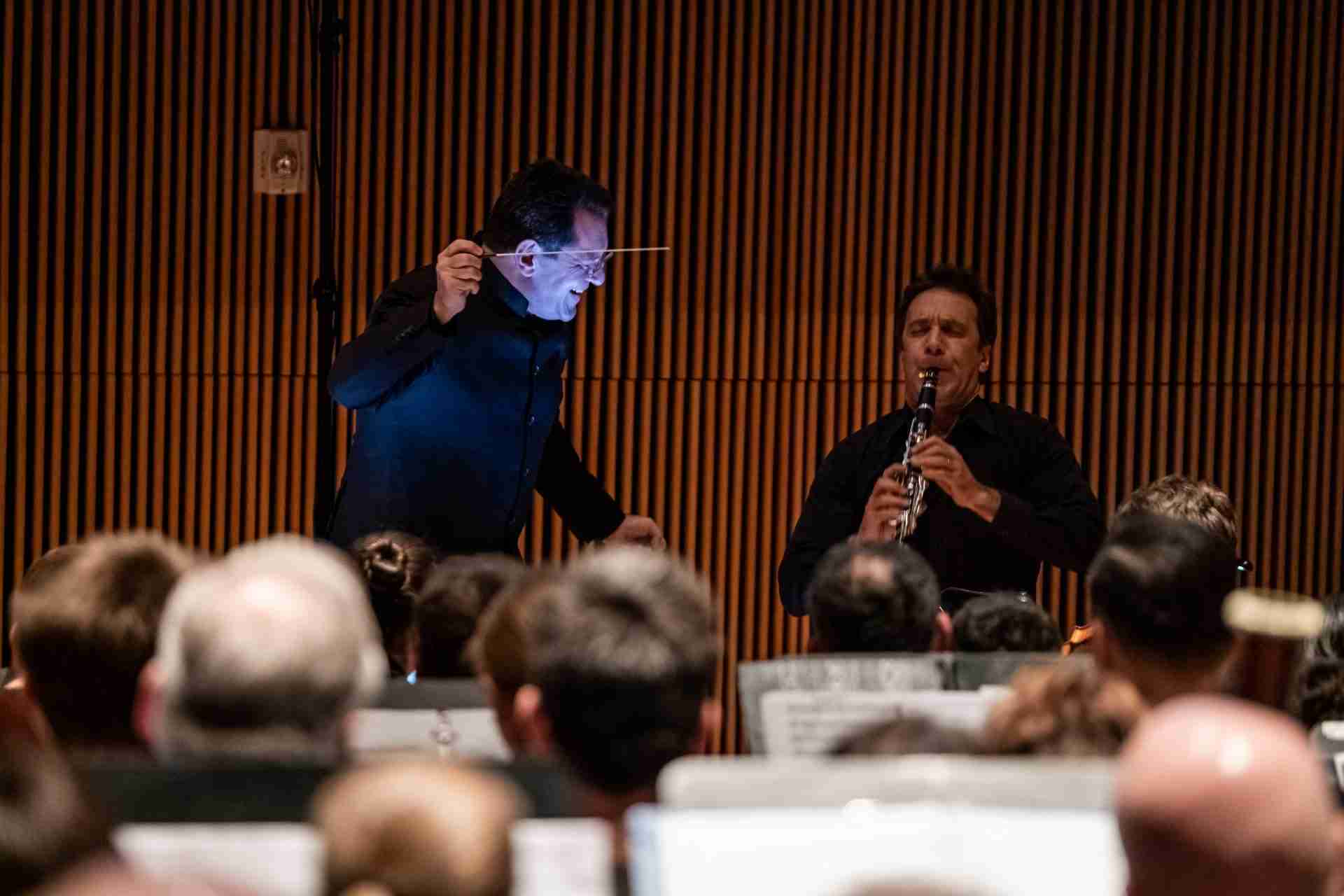 2019 - David Bernard and the Park Avenue Chamber Symphony present Aaron Copland's "Clarinet Concerto" with Soloist Jon Manasse at the DiMenna Center for Classical Music in New York City. Courtesy Park Avenue Chamber Symphony