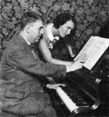 Composer Ervín Schulhoff (1894–1942) and dancer Milča Mayerová (1901-1977), ca 1931. Anonymous/Unknown author, Public domain, via Wikimedia Commons