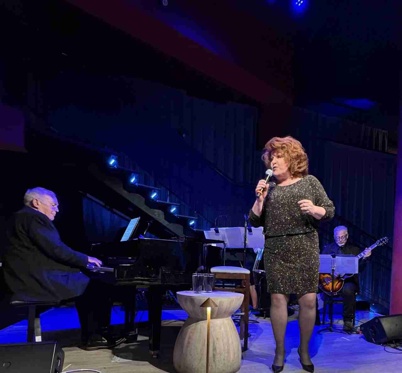Klea Blackhurst performs Autumn in New York: Vernon Duke's Broadway at Chelsea Table + Stage. Photo by Edward Kliszus