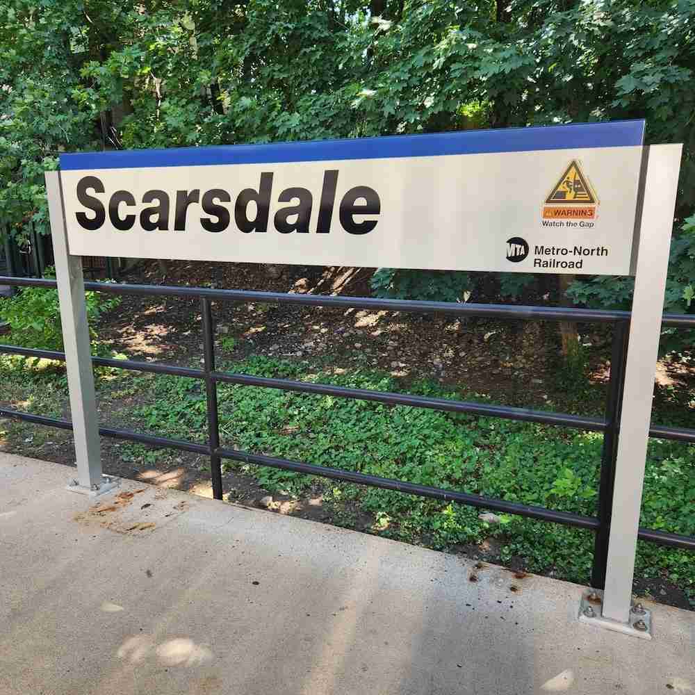 Metro North to Scarsdale. Photo by Sora Vernikoff