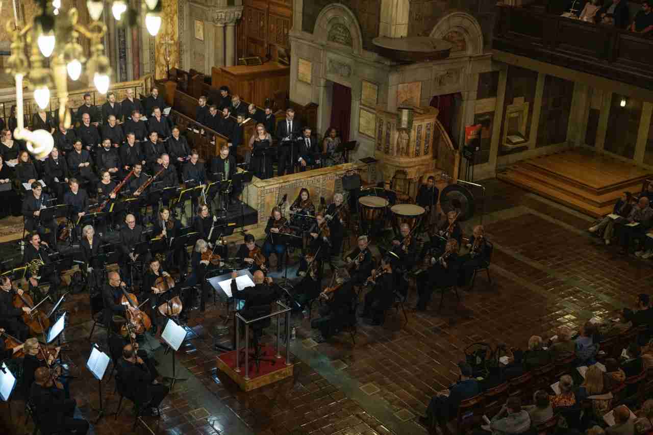 A view of Maestro Leon Botstein conducting Requiem and Revelation by the ASO at St. Bart's in NYC. Photo by Matt Dine