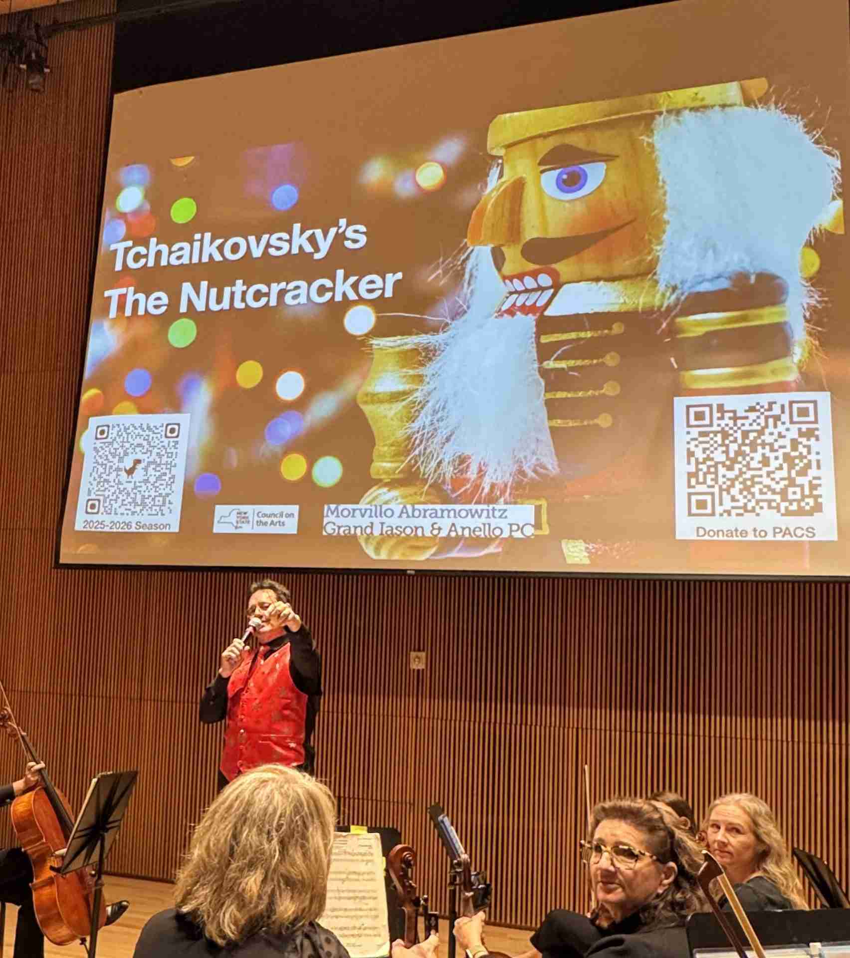 David Bernard introducing InsideOut Nutcracker with the Park Avenue Chamber Symphony at the DiMenna Center for Classical Music in NYC. Photo by Edward Kliszus