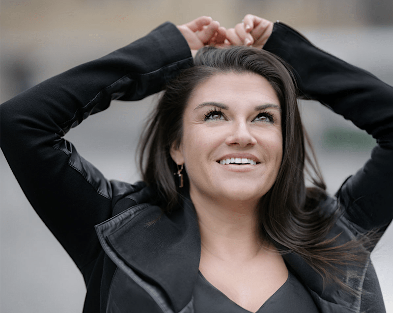Kathryn Lewek, Soprano, guest artist with the Chorus and Orchestra of Musica Sacra in Classics for Christmas at Carnegie Hall. Courtesy kathrynlewek.com