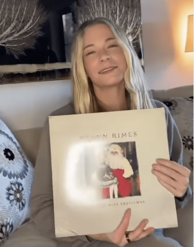 Leann Rimes and her Greatest Hits Chrismas album. Screen Capture courtesy @leannrimes on Instagram