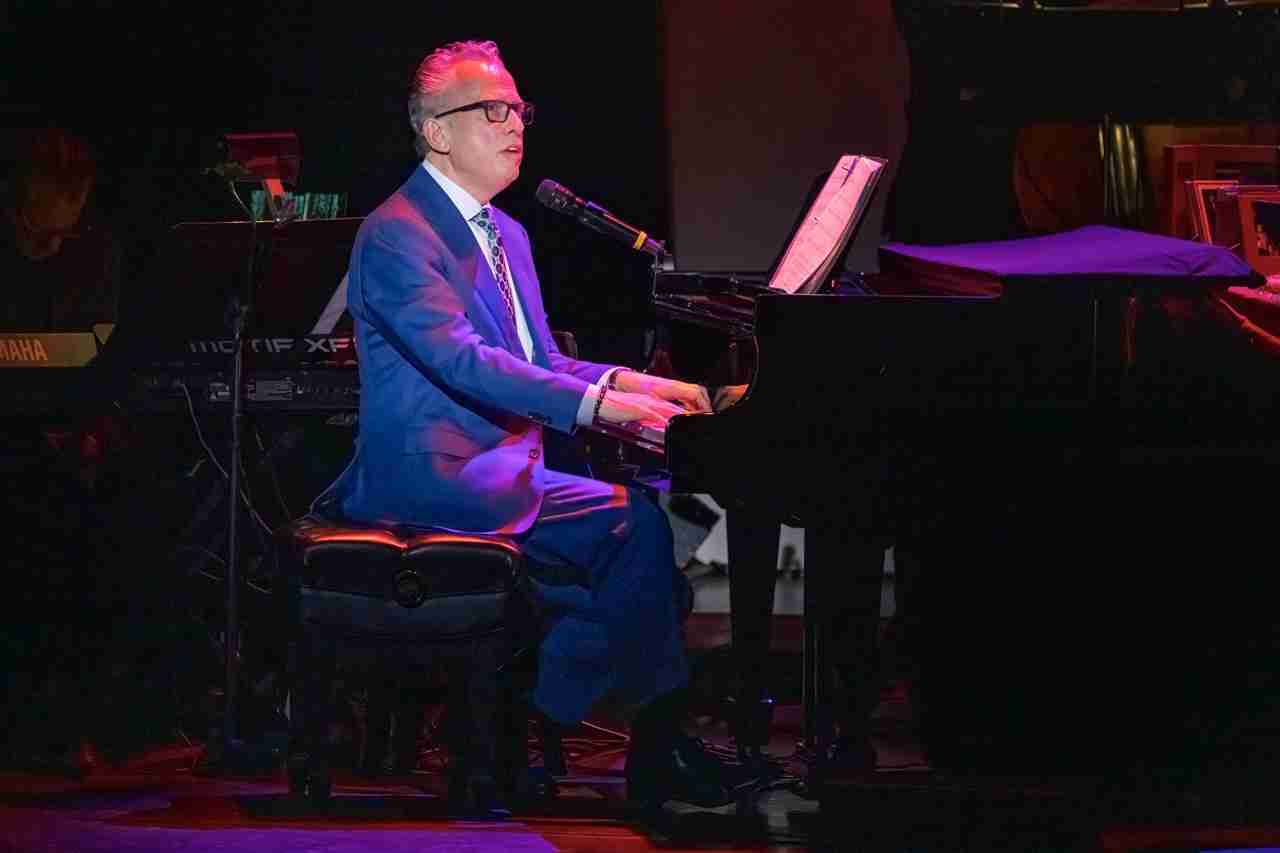 Billy Stritch in "Every Kind of Light: The Love and Lyrics of Alan & Marilyn Bergman" at the 92ND Street Y, NYC. Photo by Richard Termine