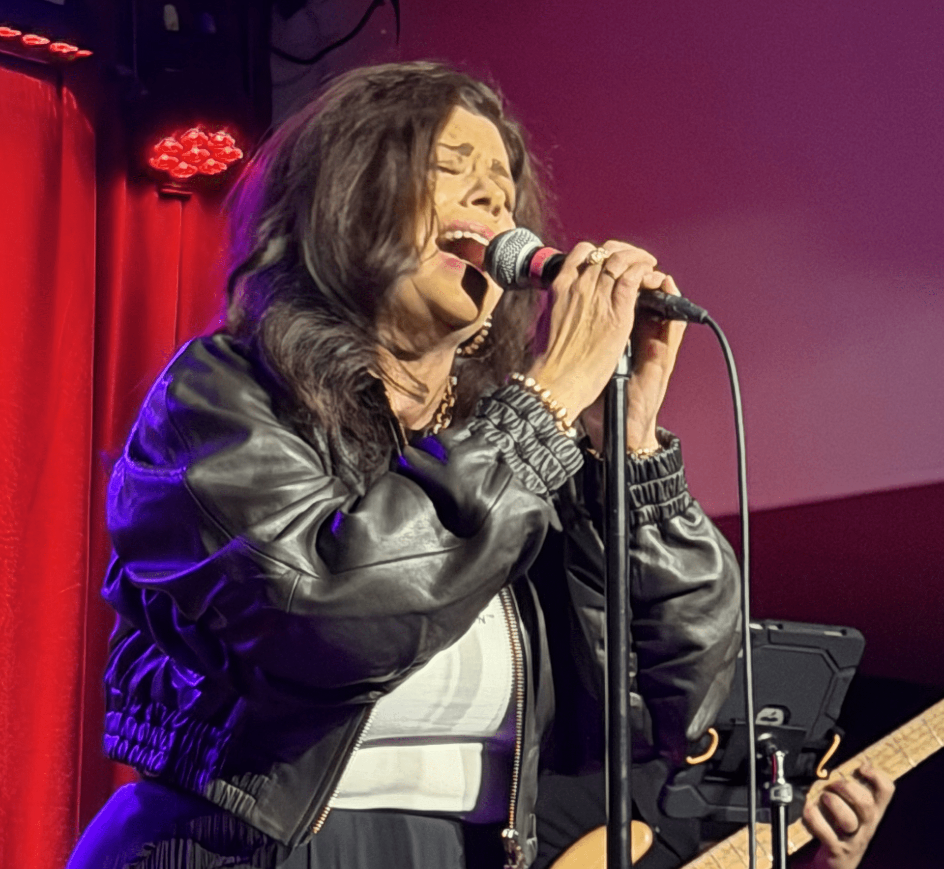 Mary Bridget Davies in Women Who Rock You at The Loft at City Winery, NYC. Photo by Edward Kliszus