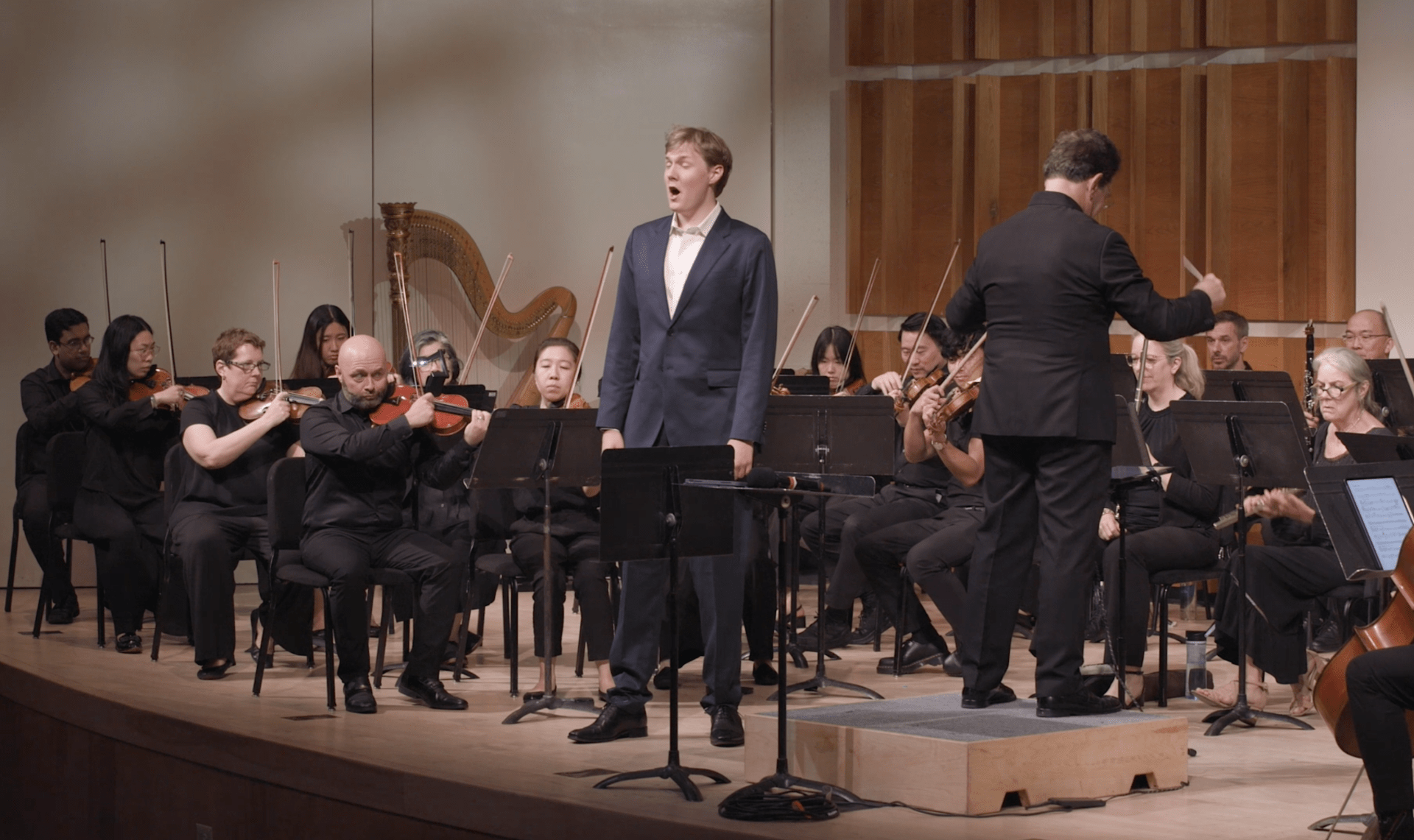 Zachary Whelan, Tenor, performs the Francesco Paolo Tosti Ideale and the Édouard Lalo Vainement, ma bien-aimee from Le Roi d'Ys, with the Park Avenue Chamber Symphony in The Barbara Brandt Winners' Concert at Merkin Hall. Courtesy The Kaufman Center