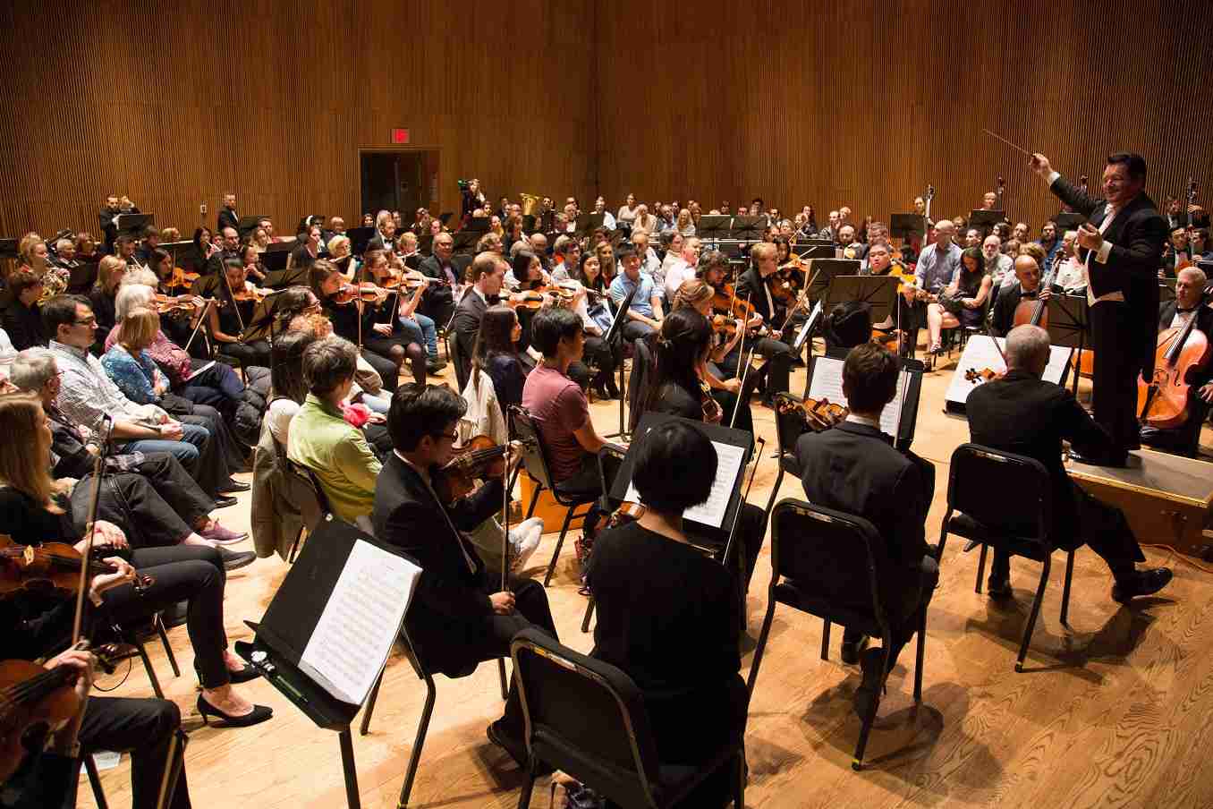 A view from the audience with David Bernard and The Park Avenue Chamber Symphony presenting Spellbinding Strauss at the DiMenna Center for Classical Music, NYC. Courtesy chambersympony.com